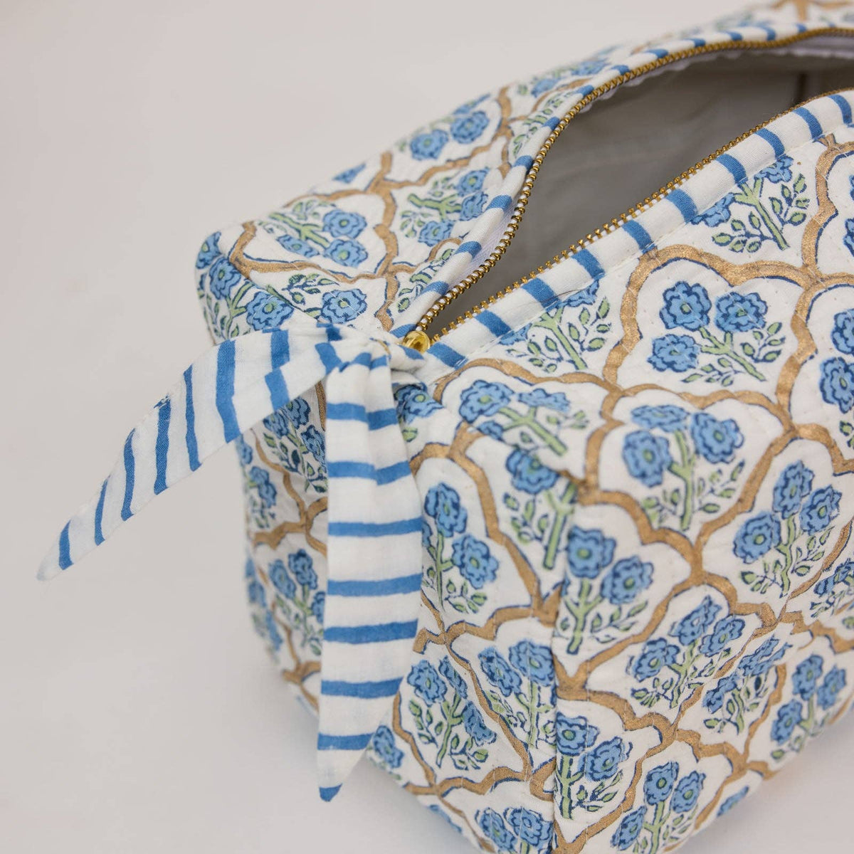 hand block print quilted toiletry bag large trellis indigo organic cotton India